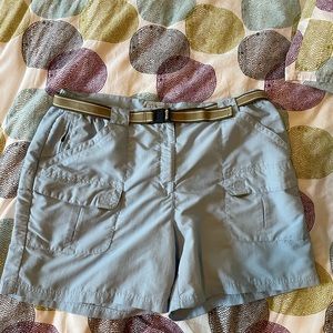 Llbean light blue tropic wear shorts with belt